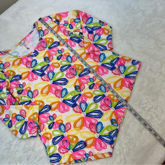 LULU B Smooth Stretch Floral Print Asymmetric Hem Blouse Size Small UPF 50+ - Picture 8 of 9